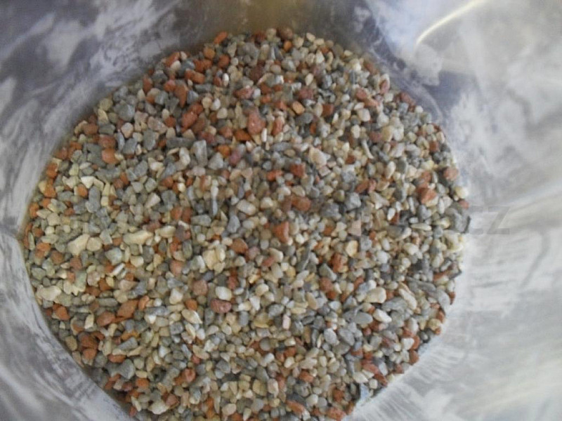 Grit OSTERA -  na trávení a skořápku  2kg - HRUBÁ
